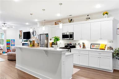 2917 Pretty Lake AVE, NORFOLK VA 23518 thumb 4