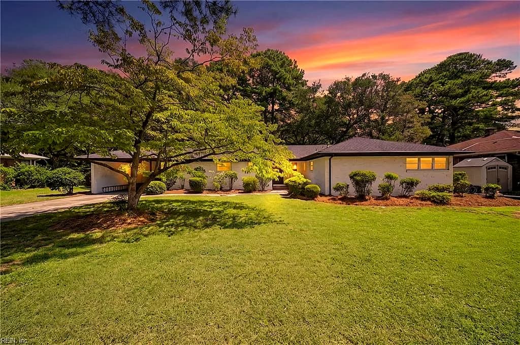 7077 Kirby CRES, NORFOLK VA 23505 - Photo 2