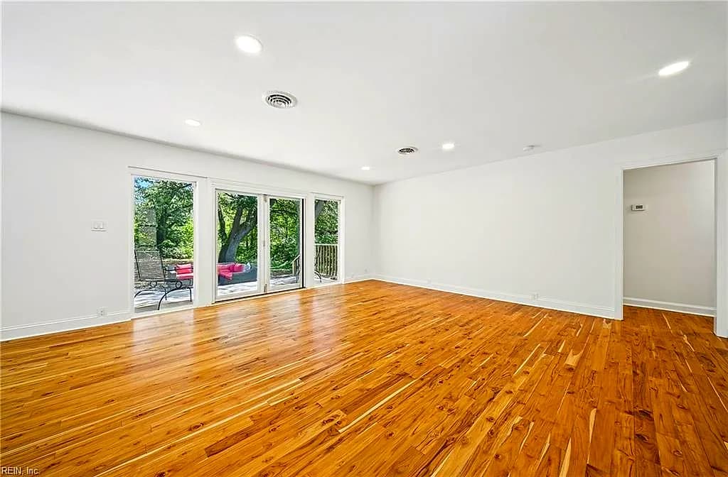 7077 Kirby CRES, NORFOLK VA 23505 thumb 7