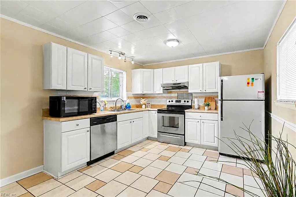 3805 Plaza TRL S, VIRGINIA BEACH VA 23452 thumb 9