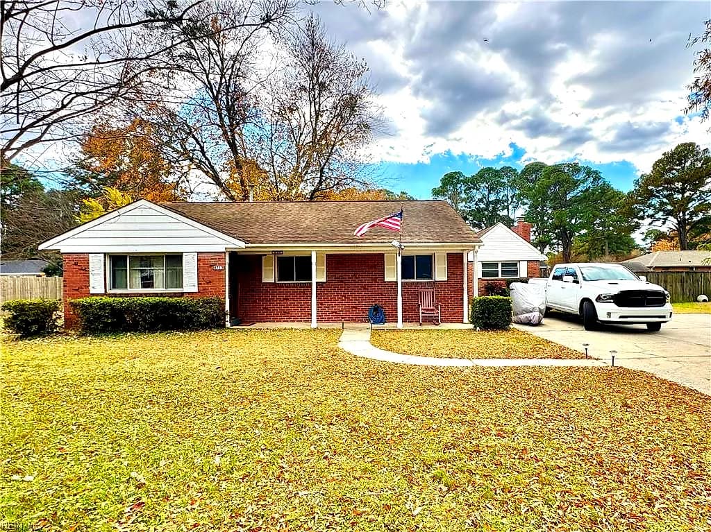 4713 Clintwood DR, PORTSMOUTH VA 23703 - Photo 2