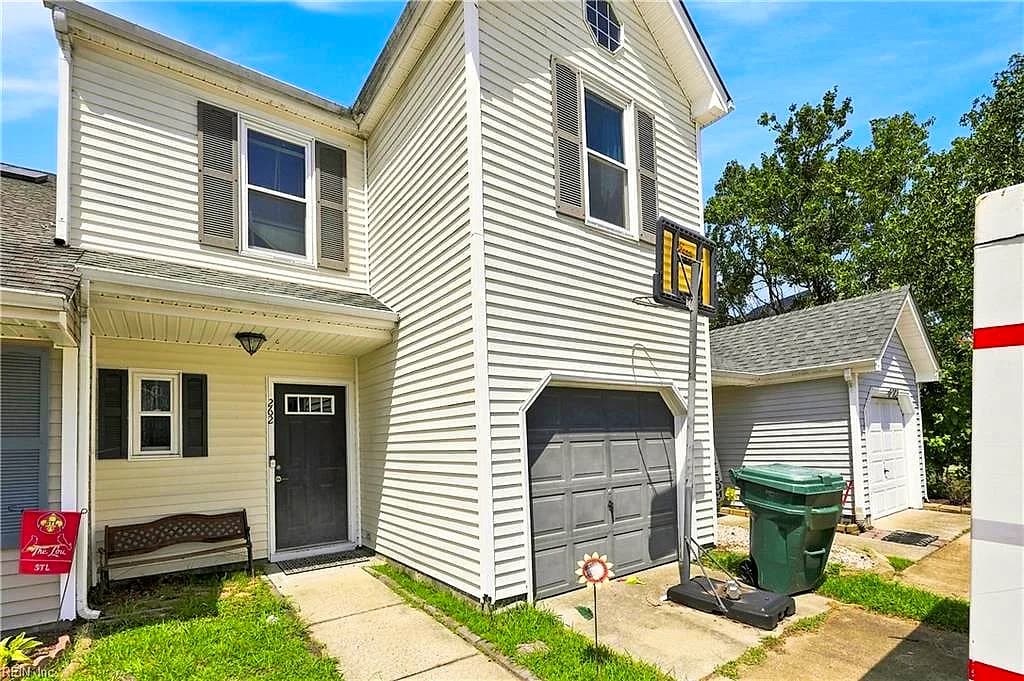 262 Wexford DR, SUFFOLK VA 23434 - Photo 3
