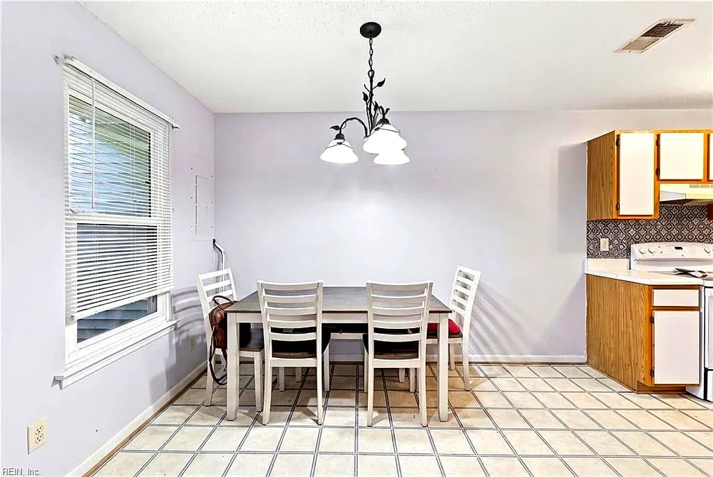 262 Wexford DR, SUFFOLK VA 23434 thumb 9