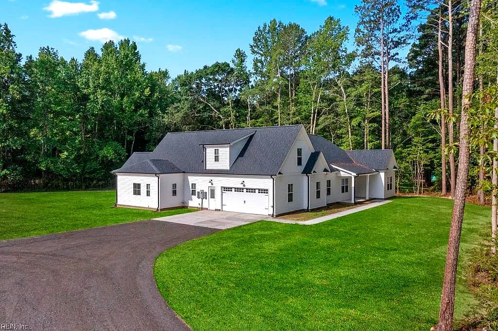 23492 Sugar Hill RD, CARROLLTON VA 23314 - Photo 3