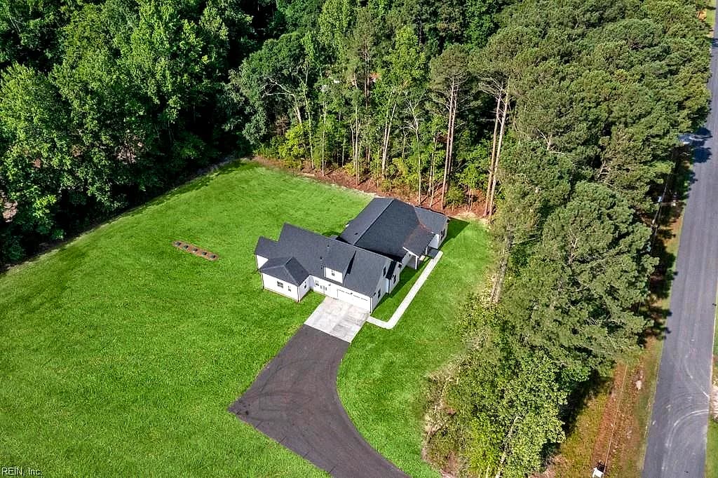 23492 Sugar Hill RD, CARROLLTON VA 23314 - Photo 5