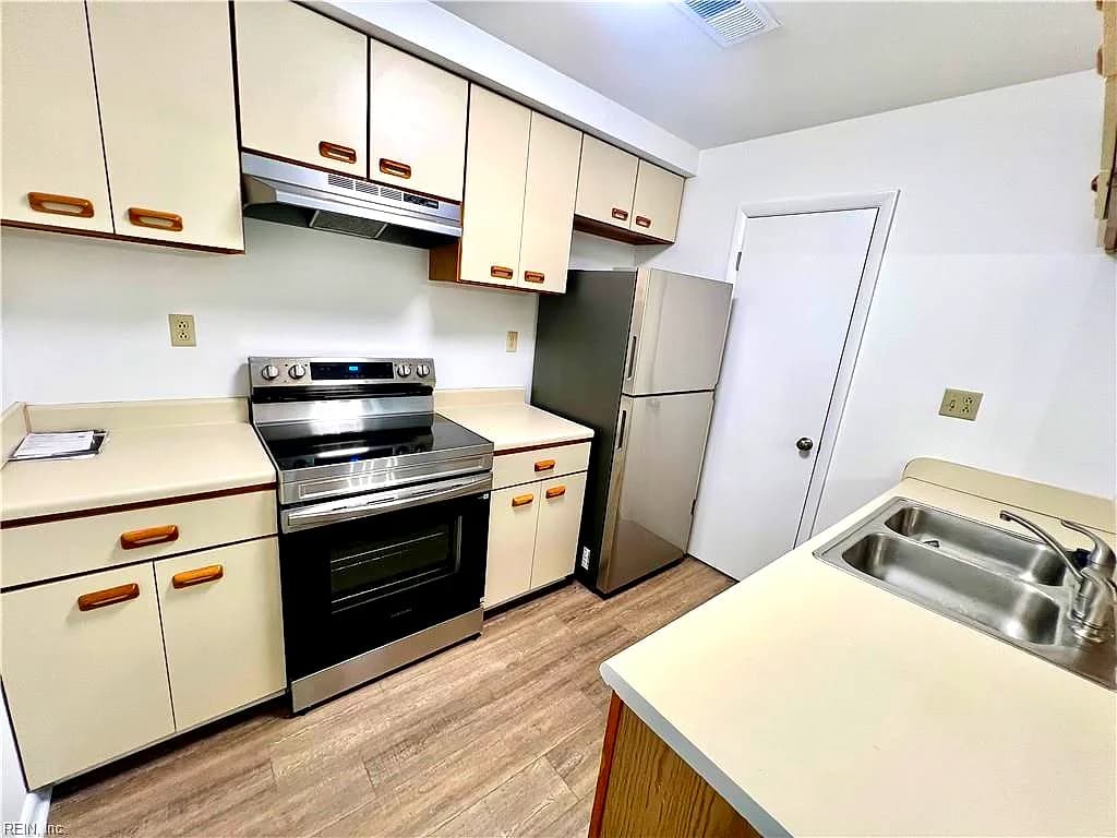 414 Sea Pointe CT #102, VIRGINIA BEACH VA 23451 thumb 8