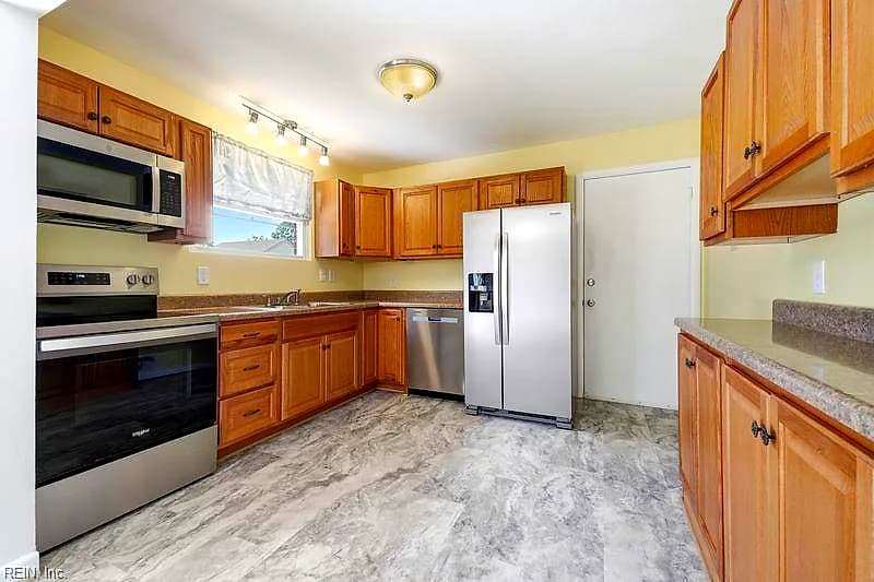 8332 Jolima AVE, NORFOLK VA 23518 thumb 11