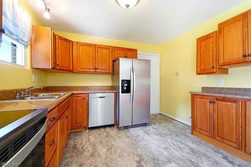8332 Jolima AVE, NORFOLK VA 23518 thumb 6