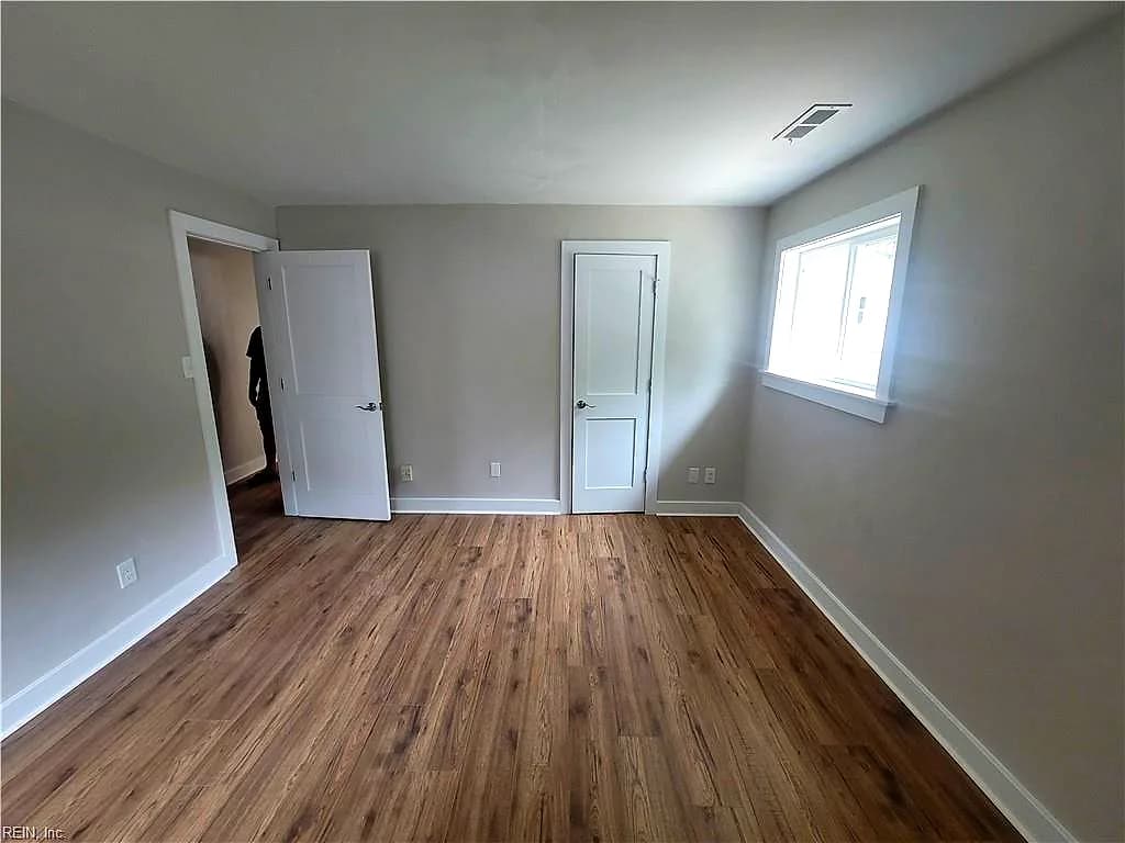 512 W Farmington RD, VIRGINIA BEACH VA 23454 thumb 11