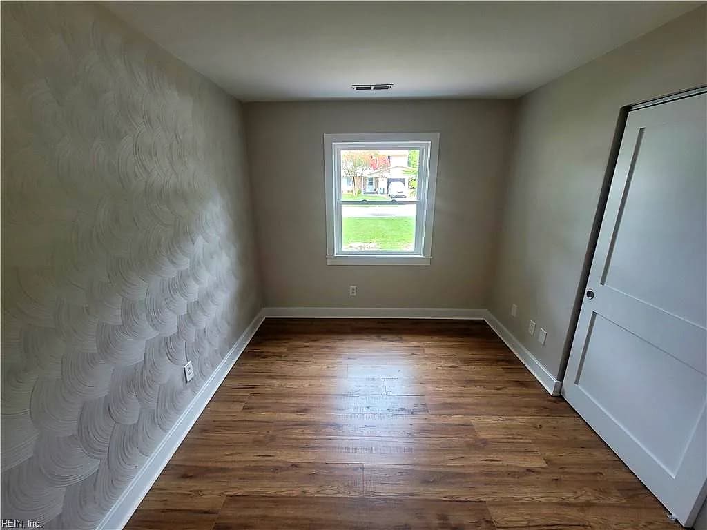 512 W Farmington RD, VIRGINIA BEACH VA 23454 thumb 7