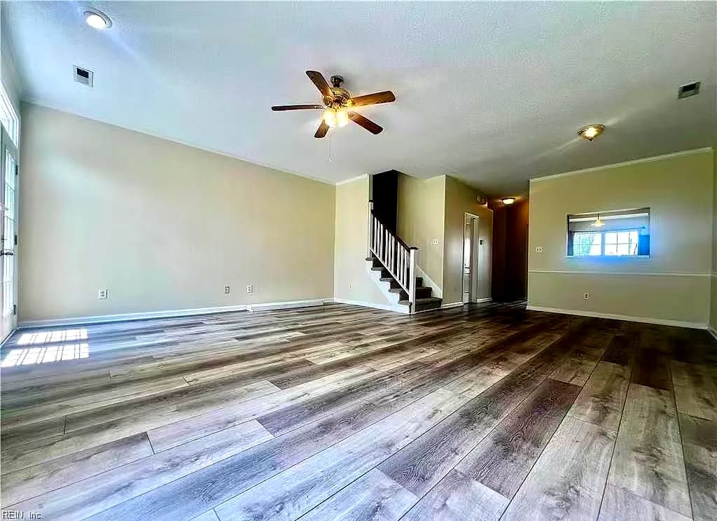 2511 Hartley ST, VIRGINIA BEACH VA 23456 - Photo 4