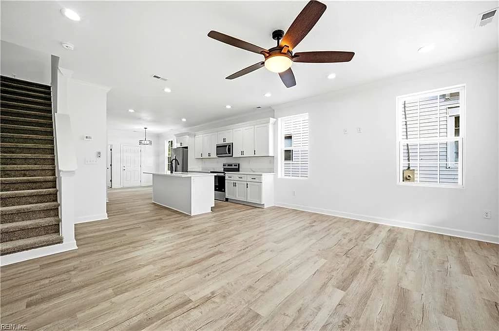 713 Thayor ST, NORFOLK VA 23504 thumb 8