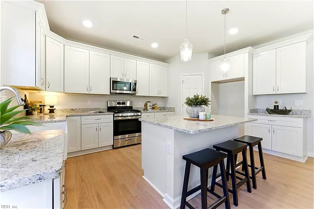 901 Railroad AVE, CHESAPEAKE VA 23324 thumb 12