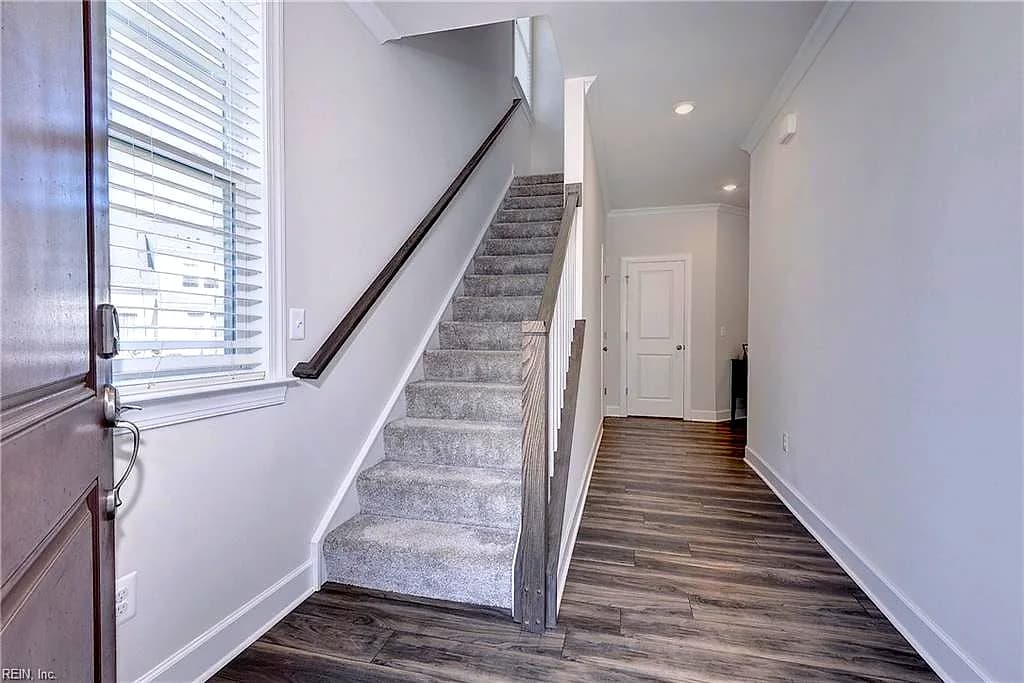 4116 Lord Dunmore DR, WILLIAMSBURG VA 23188 - Photo 5