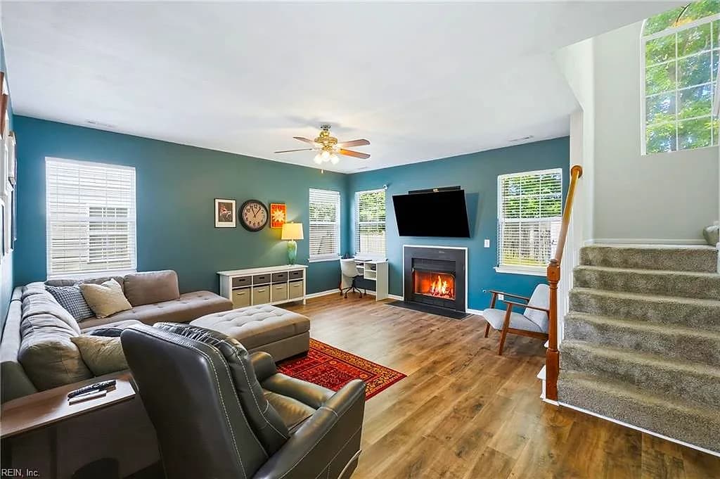 978 Holbrook DR, NEWPORT NEWS VA 23602 thumb 8