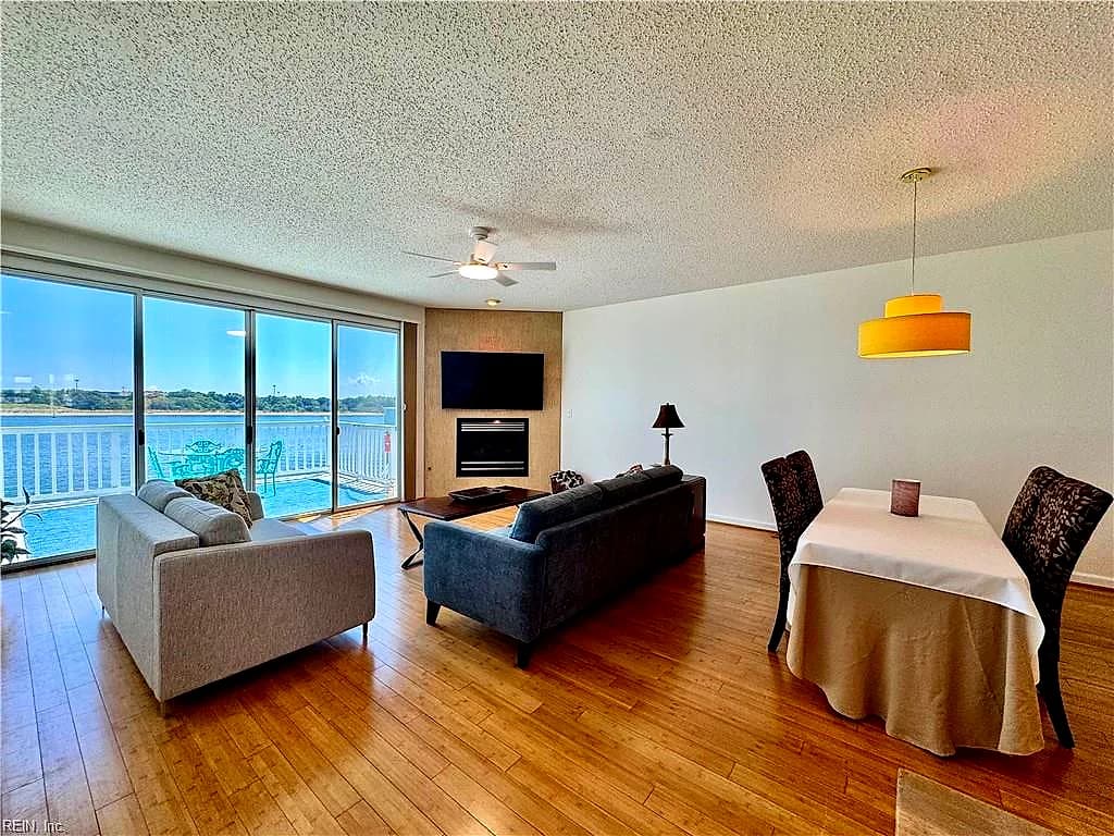 9508 Bay Front DR, NORFOLK VA 23518 thumb 9