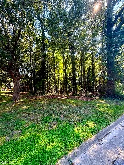 38 Salt Pond RD, HAMPTON VA 23664 - Main photo