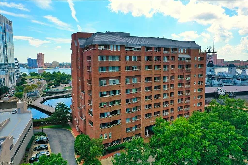 215 Brooke AVE #104, NORFOLK VA 23510 - Photo 2