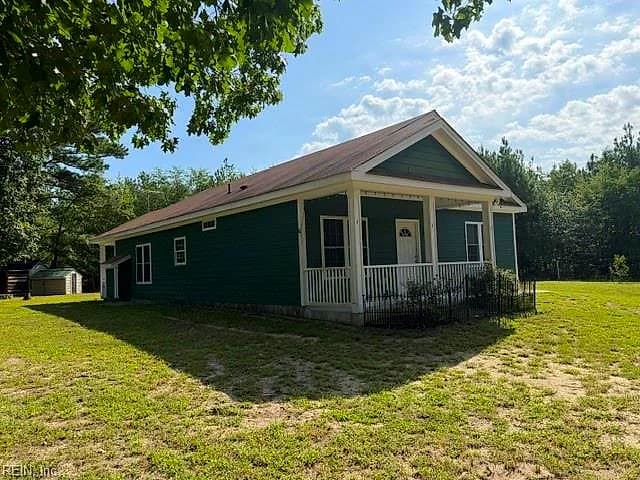 21483 Chestnut LN, ZUNI VA 23898 - Photo 4
