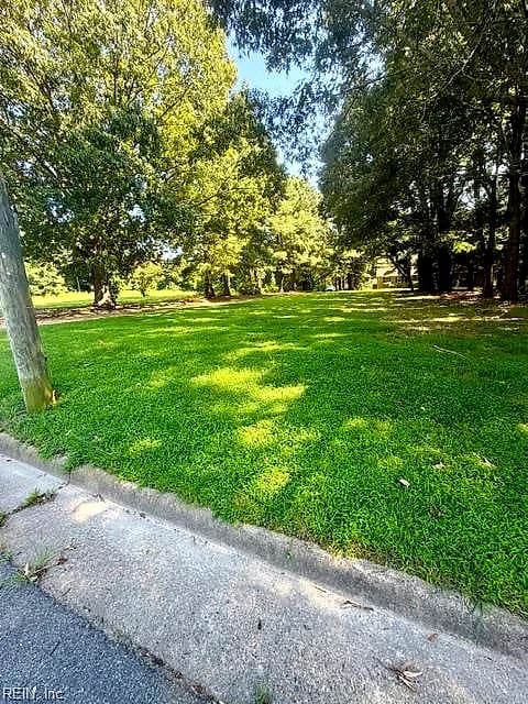 40 Salt Pond RD, HAMPTON VA 23664 - Photo 2