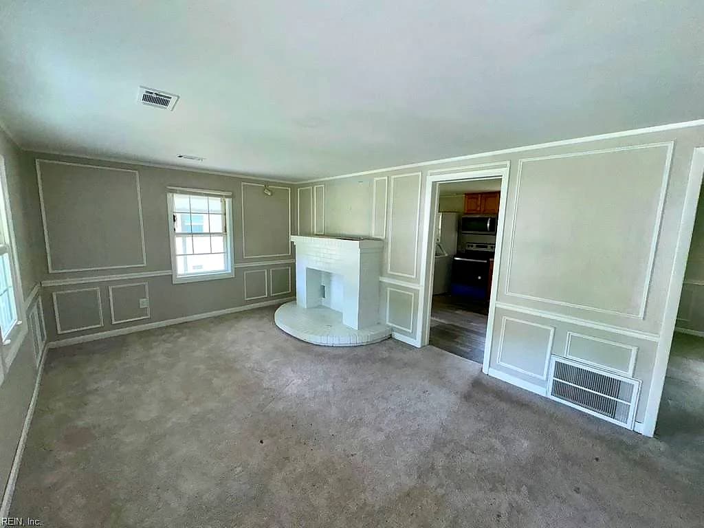 1215 Lake Kennedy DR, SUFFOLK VA 23434 - Photo 4