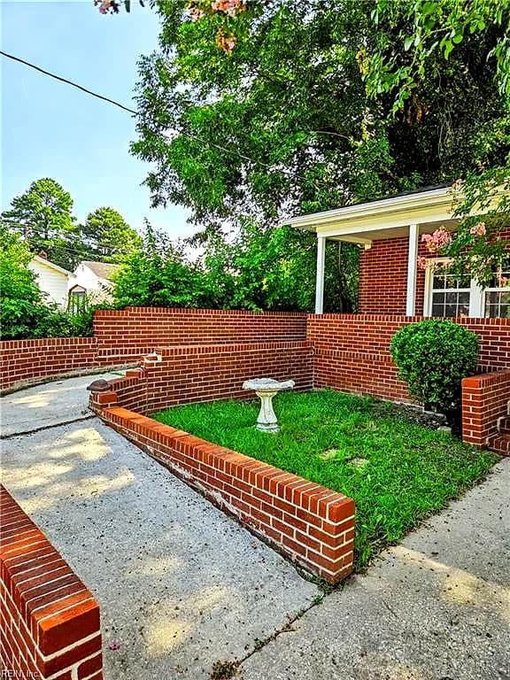 118 Walnut St ST, SUFFOLK VA 23434 - Photo 5