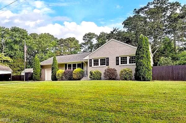 112 Cedar Point CRES, YORKTOWN VA 23692 - Main photo