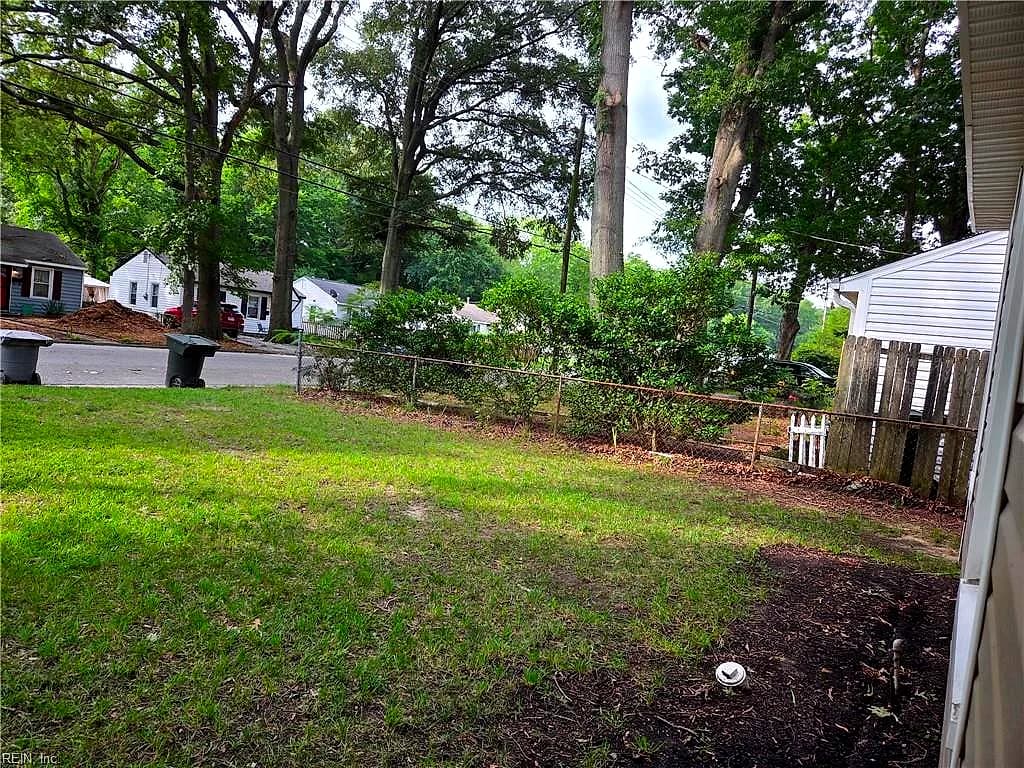 1949 Long Green LN, HAMPTON VA 23663 thumb 9