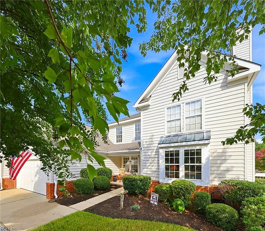 132 Waters Edge DR, WILLIAMSBURG VA 23188 - Photo 2