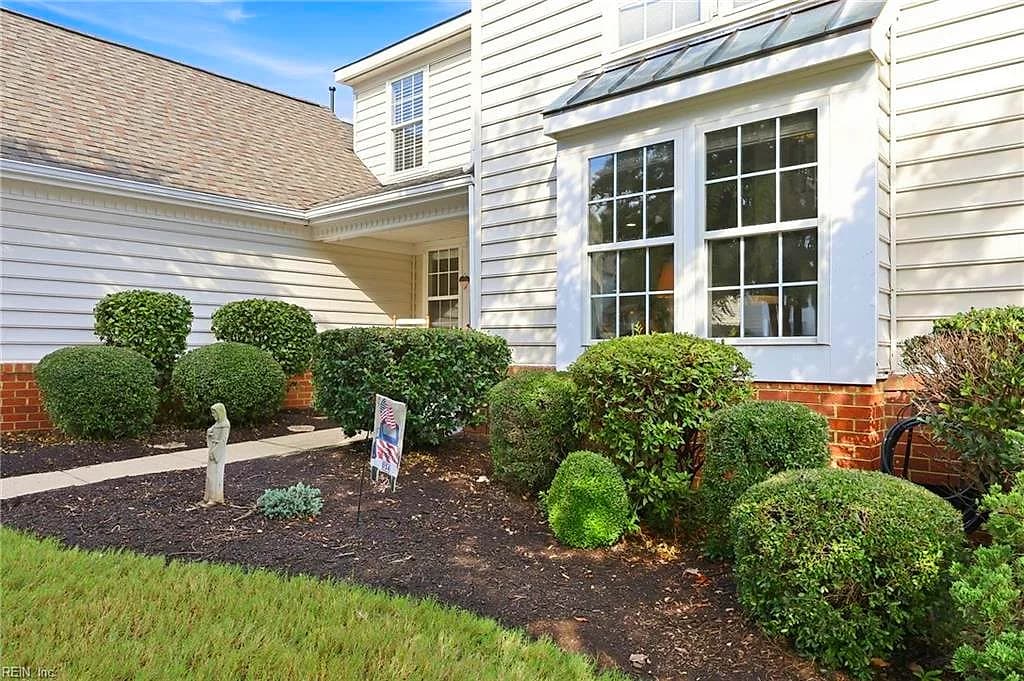 132 Waters Edge DR, WILLIAMSBURG VA 23188 - Photo 3