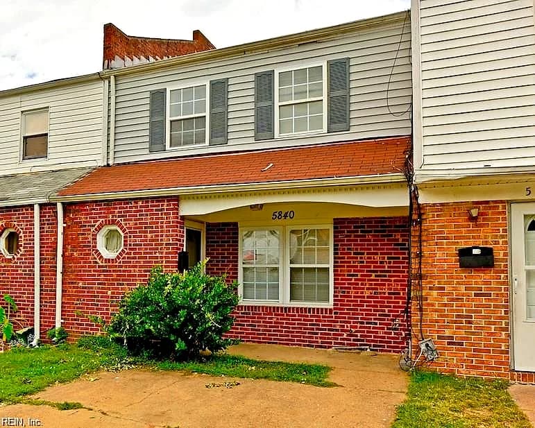 5840 Pickering ST, VIRGINIA BEACH VA 23462 - Main photo