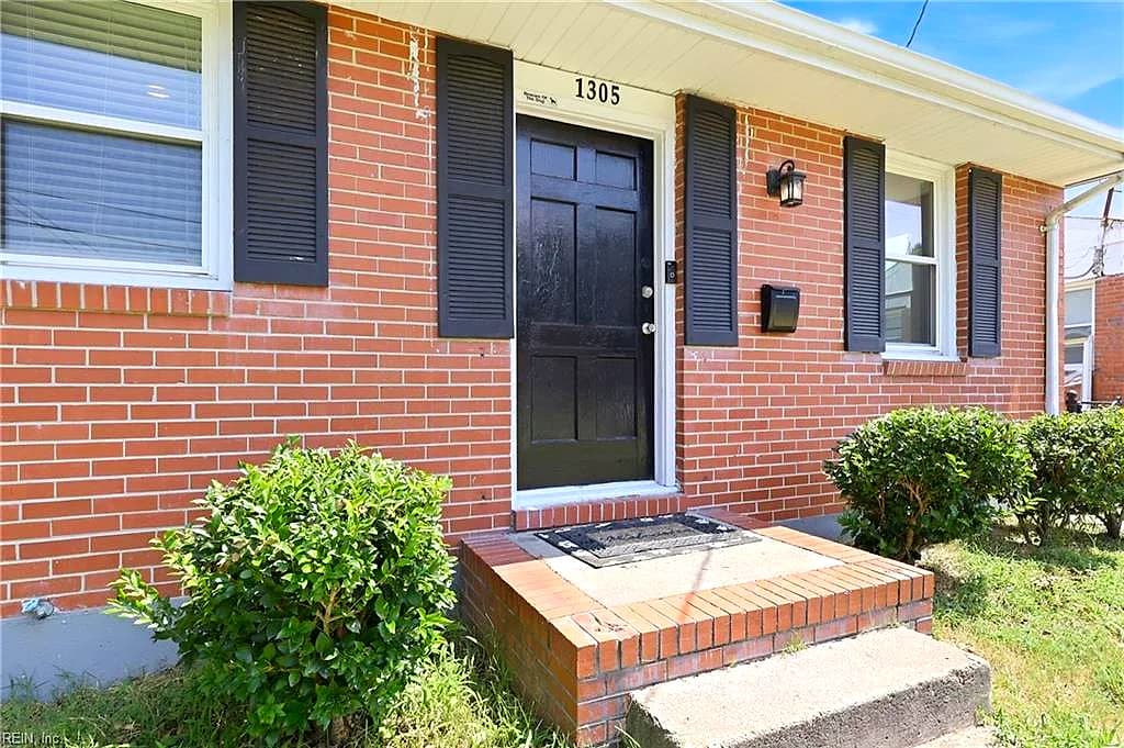 1305 Yeadon RD, CHESAPEAKE VA 23324 thumb 8
