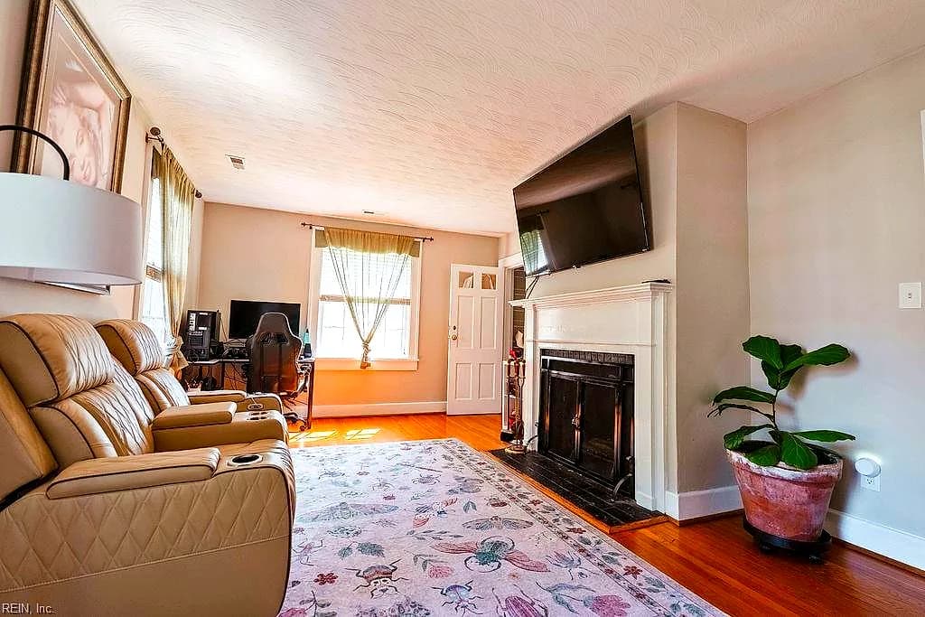 40 Pear AVE, HAMPTON VA 23661 thumb 6