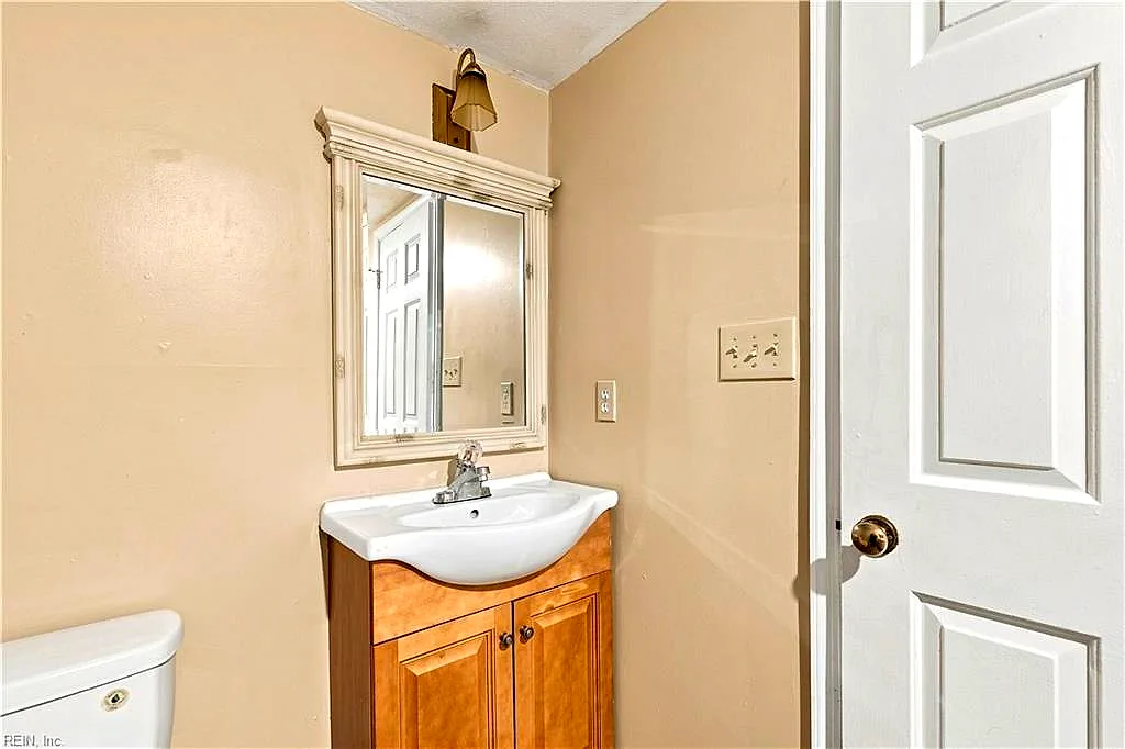 46 Otsego DR, NEWPORT NEWS VA 23602 thumb 11