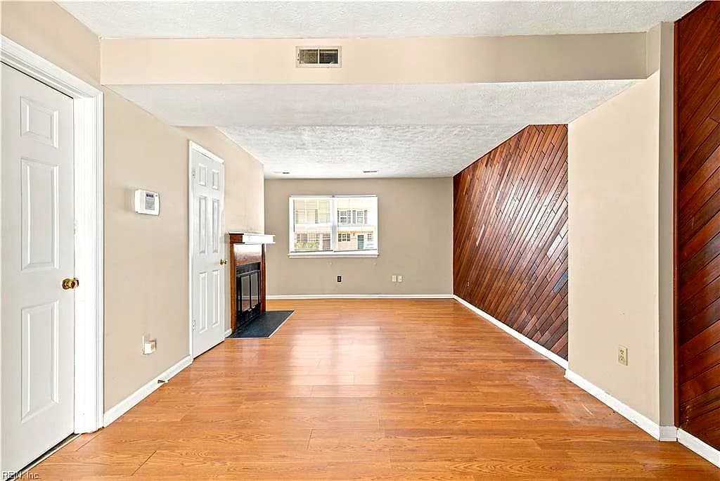 46 Otsego DR, NEWPORT NEWS VA 23602 - Photo 3