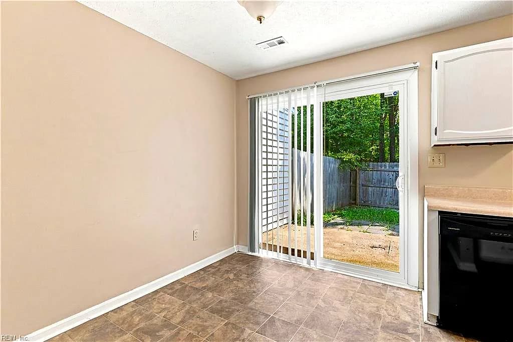 46 Otsego DR, NEWPORT NEWS VA 23602 thumb 10