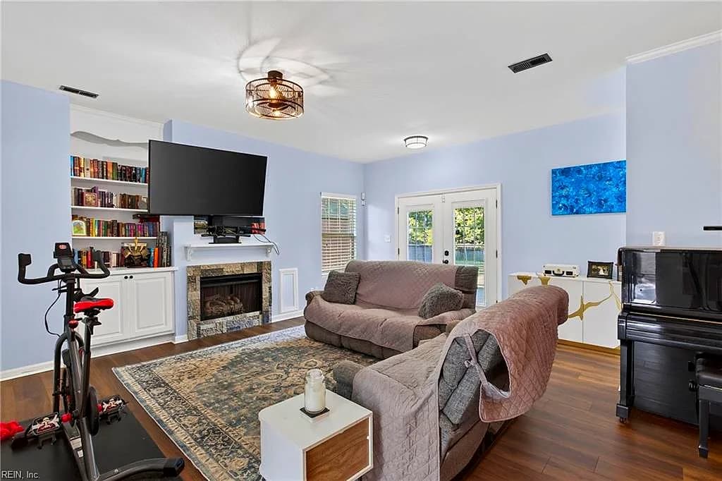 462 Weeping Cedar TRL, CHESAPEAKE VA 23323 thumb 8