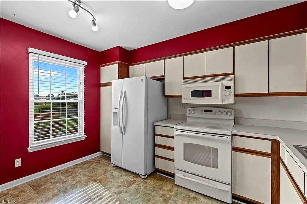 4940 Willow Pointe LN, VIRGINIA BEACH VA 23464 thumb 11