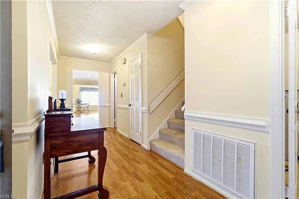 4291 Hatton Point LN, PORTSMOUTH VA 23703 thumb 8