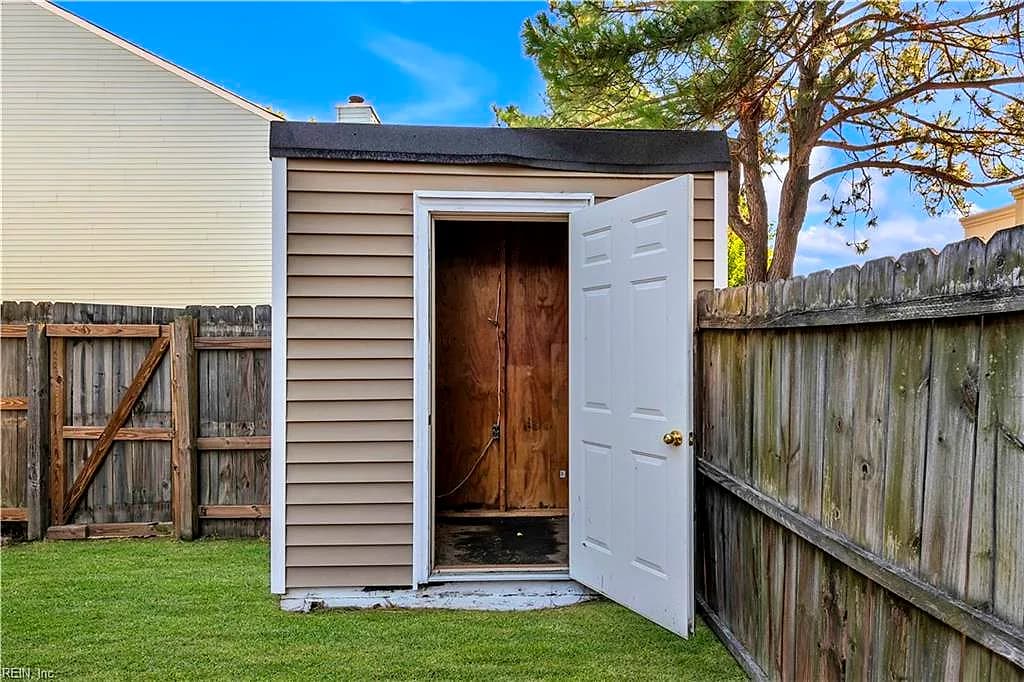 416 Hollomon DR, HAMPTON VA 23666 thumb 7