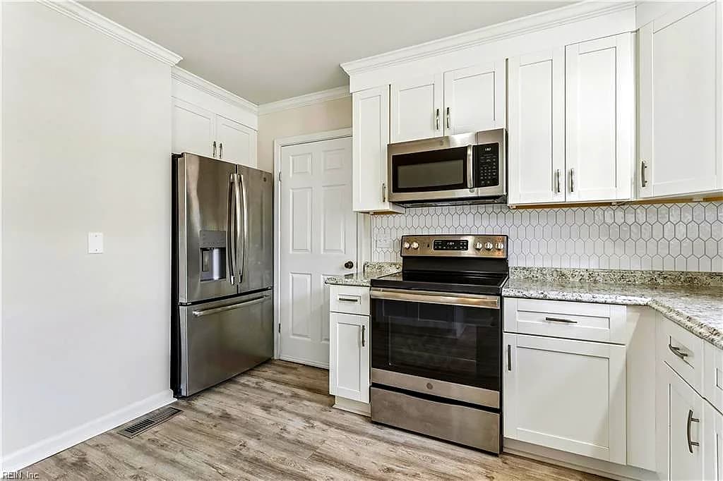 21 Reynolds DR, HAMPTON VA 23664 thumb 11