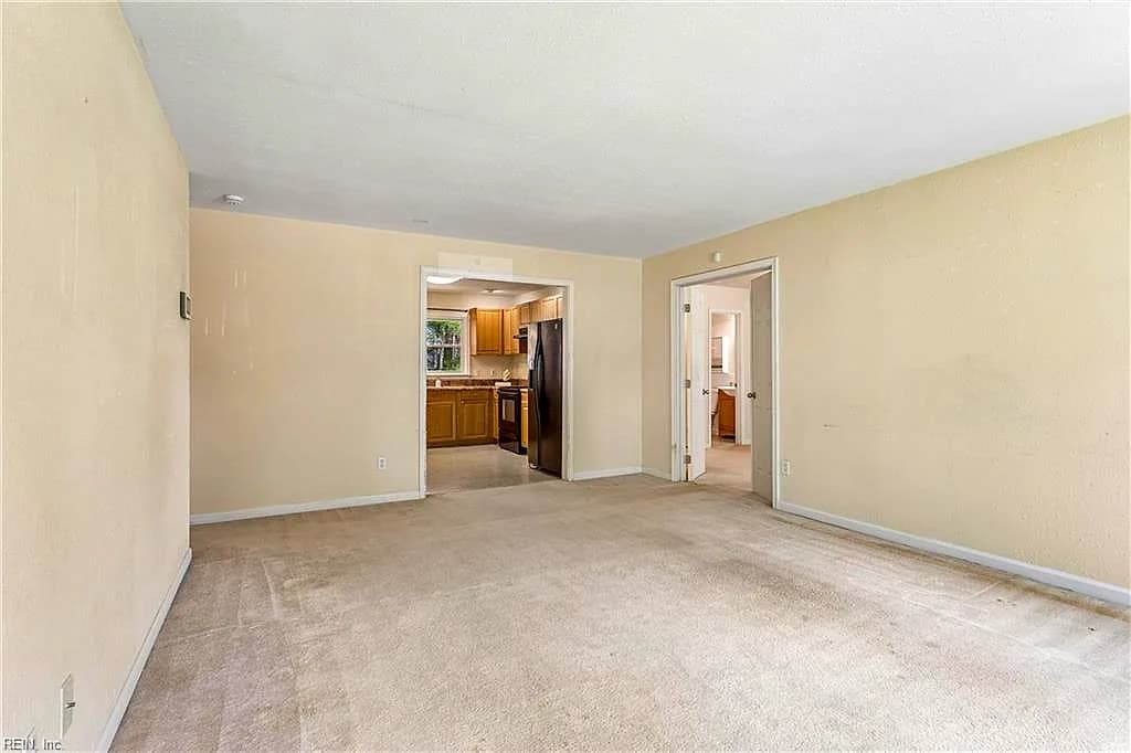28 Colony RD, NEWPORT NEWS VA 23602 thumb 6