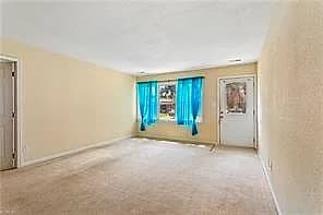 28 Colony RD, NEWPORT NEWS VA 23602 thumb 7