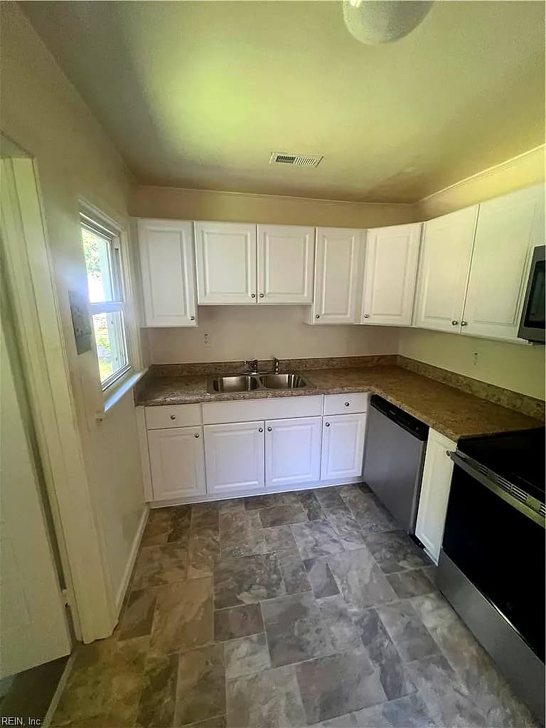 5280 Janet DR, NORFOLK VA 23513 thumb 7