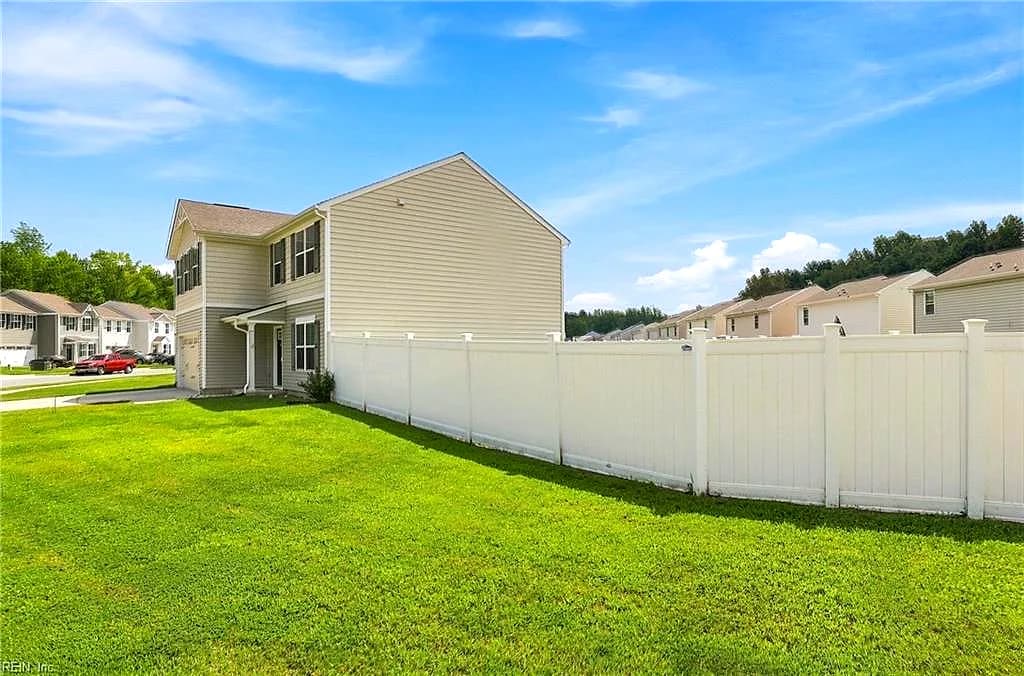 2079 Petersen WAY, SUFFOLK VA 23434 - Photo 5