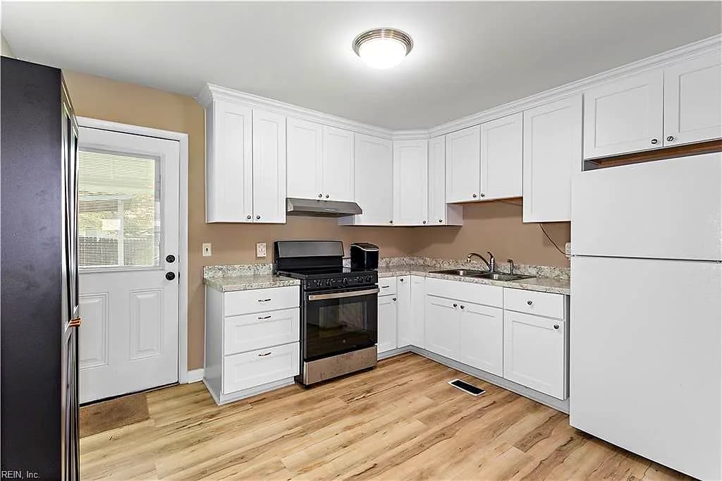 901 Duce ST, PORTSMOUTH VA 23701 - Photo 5