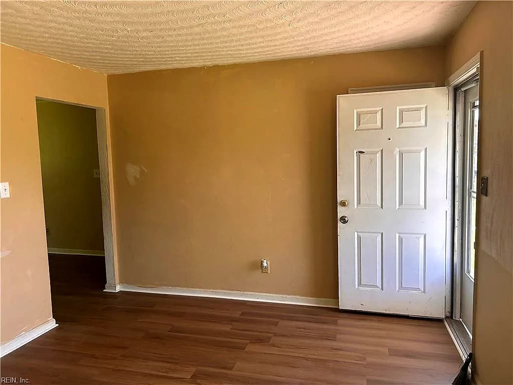 704 Argyle ST, PORTSMOUTH VA 23704 - Photo 3