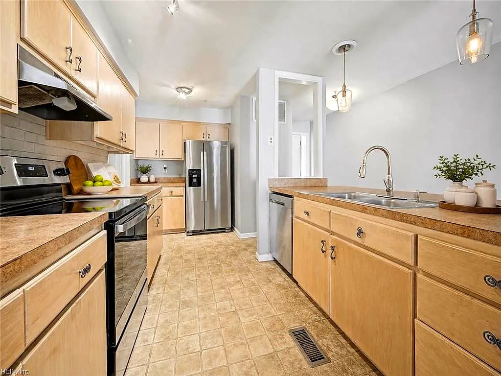 2328 Bays Edge AVE, VIRGINIA BEACH VA 23451 thumb 8
