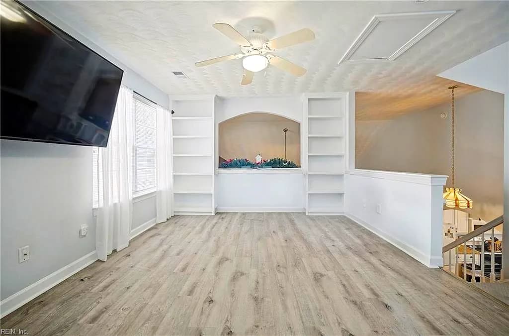 2873 Einstein DR, VIRGINIA BEACH VA 23456 thumb 11