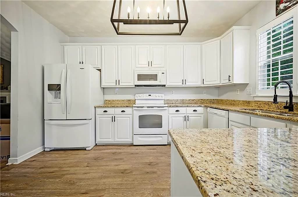 2873 Einstein DR, VIRGINIA BEACH VA 23456 thumb 9